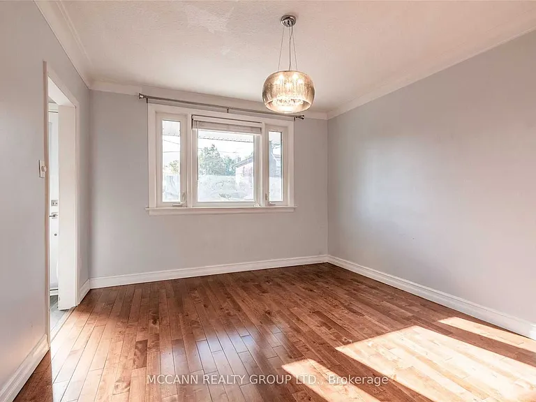 367 Harvie Ave #MAIN2 — Photo 6