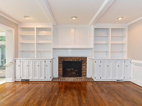 Great Room Built-Ins 