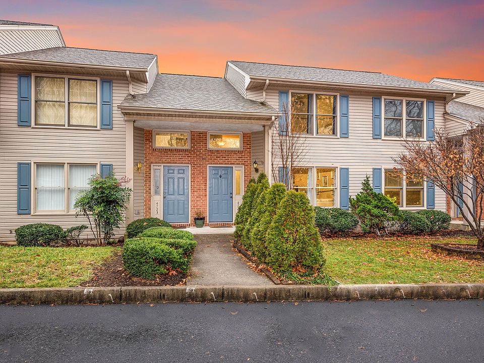 1st image of 4721 Oakcliff Dr