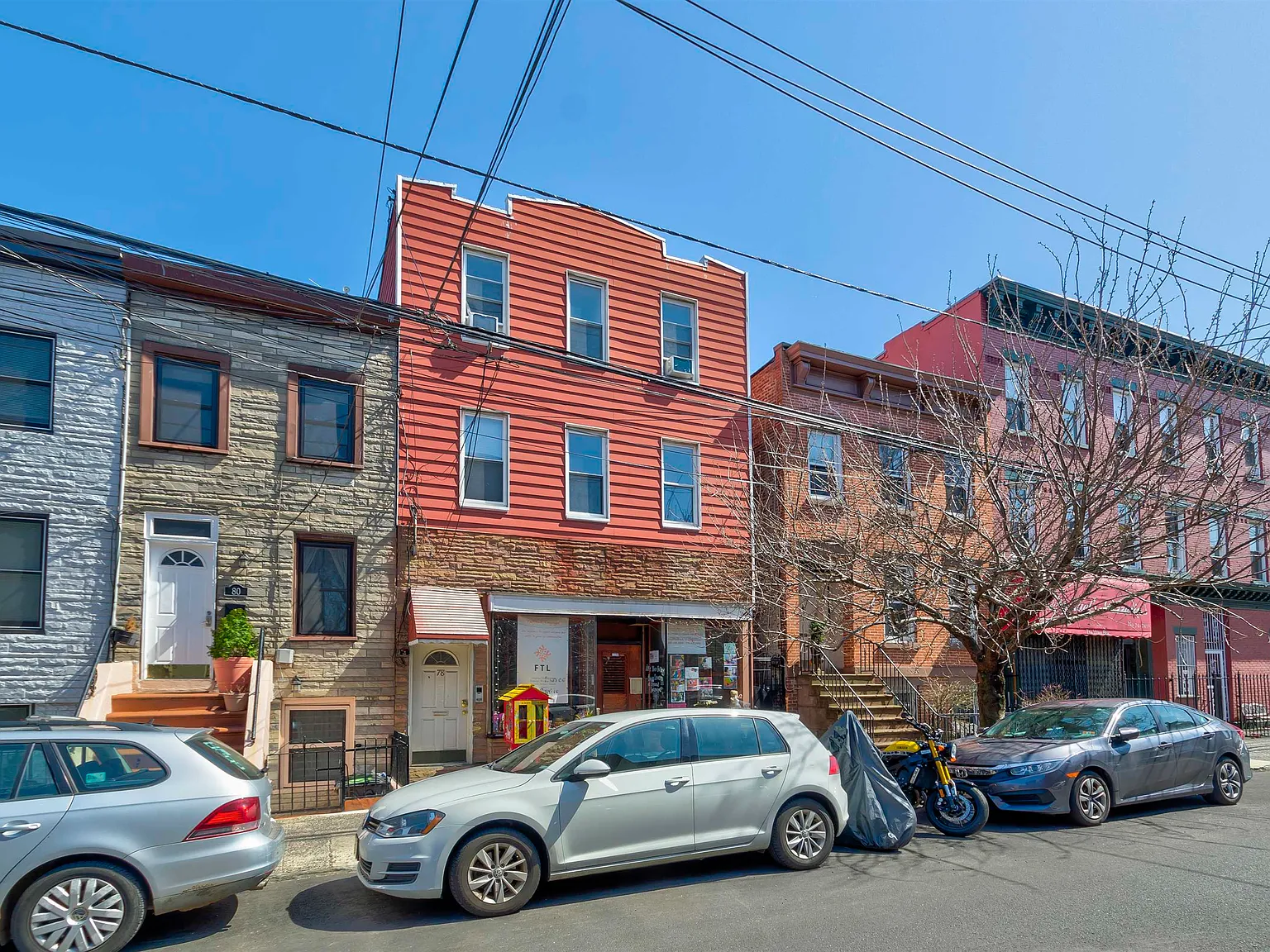 2 bed, 1.0 bath, 800 sqft, $3,500 — Photo 1