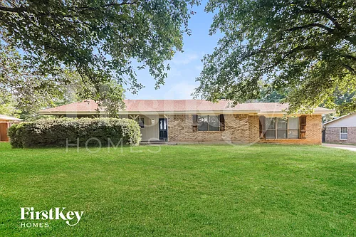 2813 Silvermeadow Ln Photo 1
