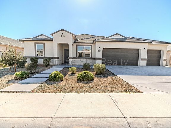 2nd image of 1025 W Castle Ct