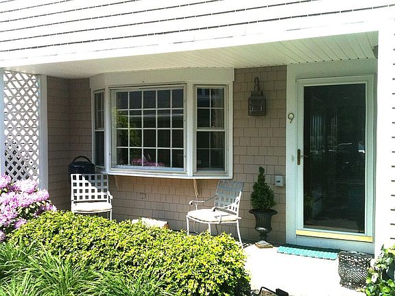Front entrance/porch