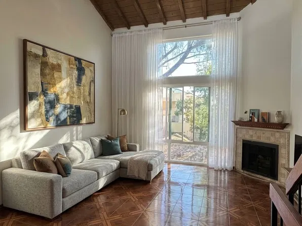 15146 Magnolia Blvd APT 4, Sherman Oaks, CA 91403