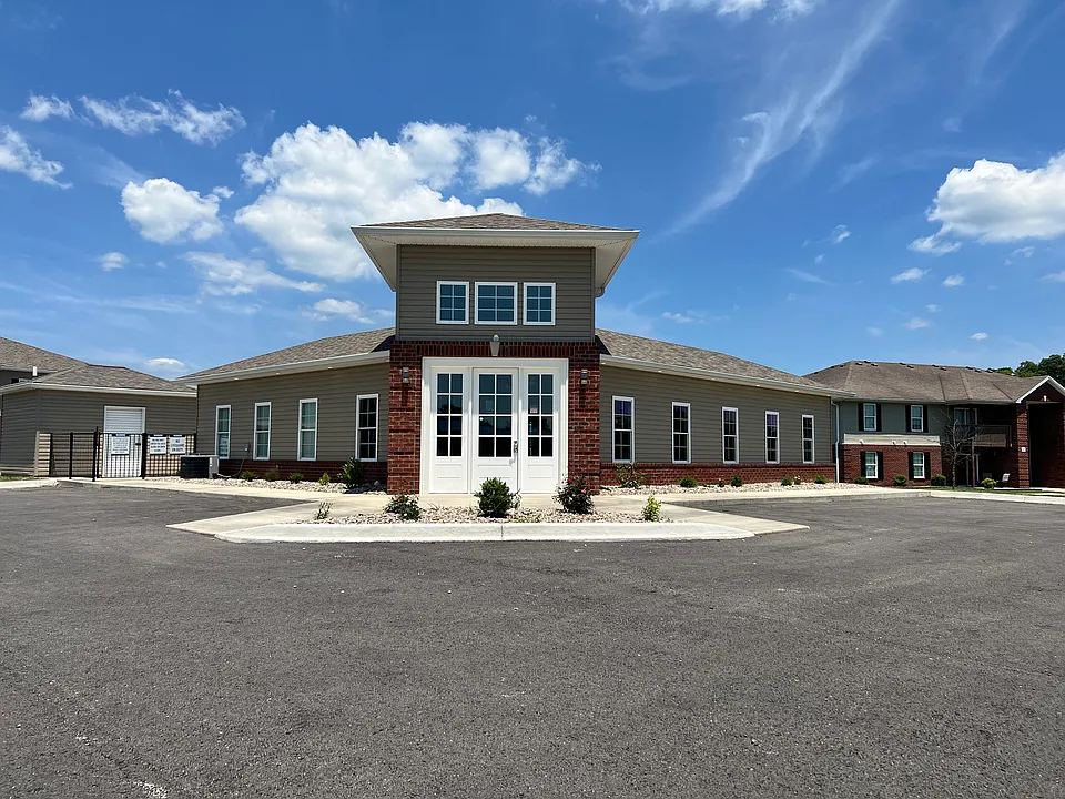 Polo Springs Apartments