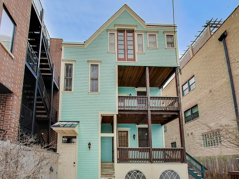 1429 W Roscoe St #2 — Photo 25
