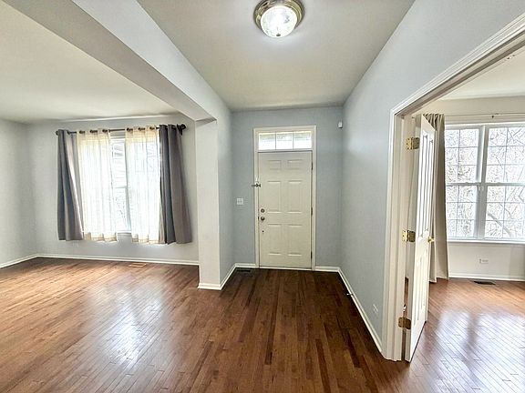 2nd image of 1534 S Falcon Dr