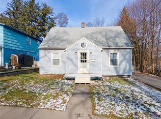 108 Nelson Ave, East Syracuse, NY 13057