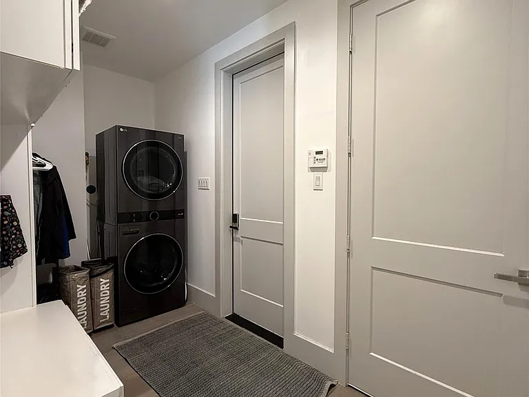4043 Tartan Ln — Photo 15
