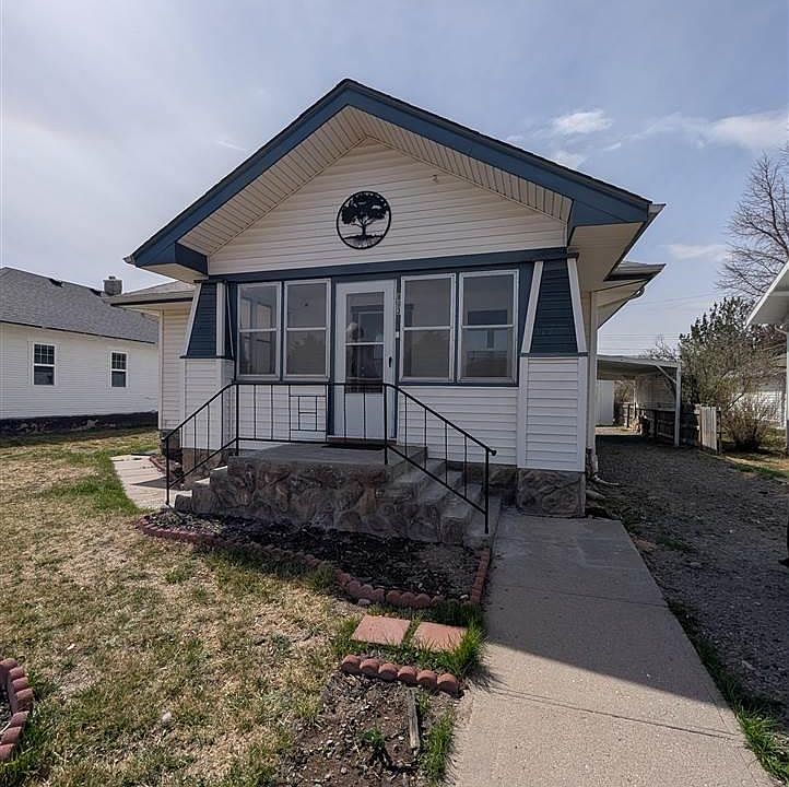 1st image of 803 Avenue B