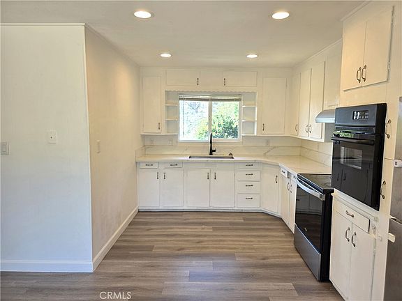 5th image of 245 La Mirada Ave