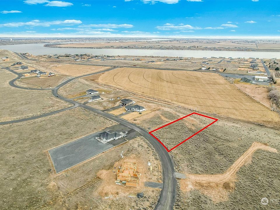 2nd image of 5065 Road 7.3 NE