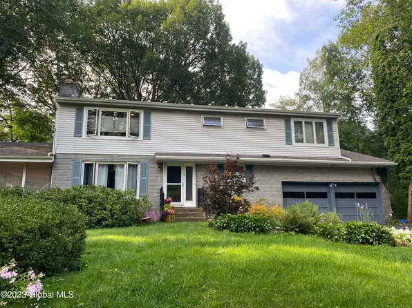 3 Linda Lane, Niskayuna, NY 12309