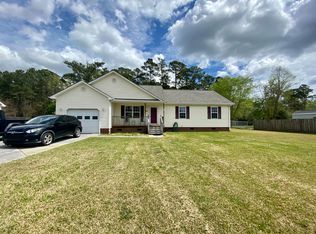 100 Kanton Dr, Jacksonville, NC 28540
