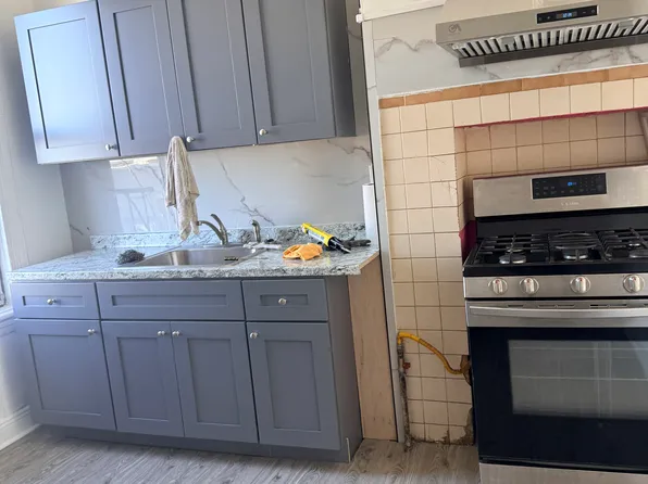 1100 Summit Ave #3, Union City, NJ 07087