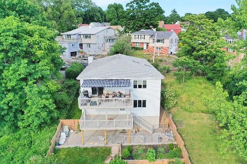 1st image of 41 Rock Ln