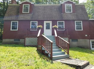 15 N End Rd, Townsend, MA 01469