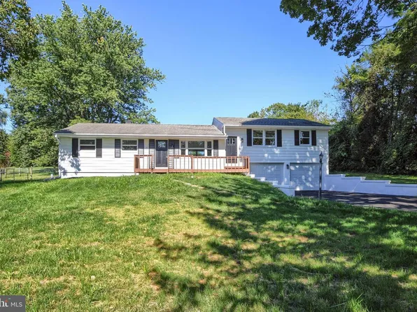 7 Station Rd, Coatesville, PA 19320