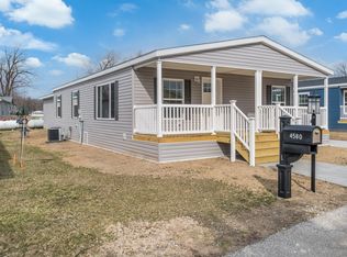 4580 S Meadowlake Ln, Rensselaer, IN 47978