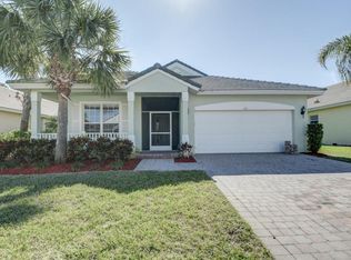 120 NW Pleasant Grove Way, Port Saint Lucie, FL 34986