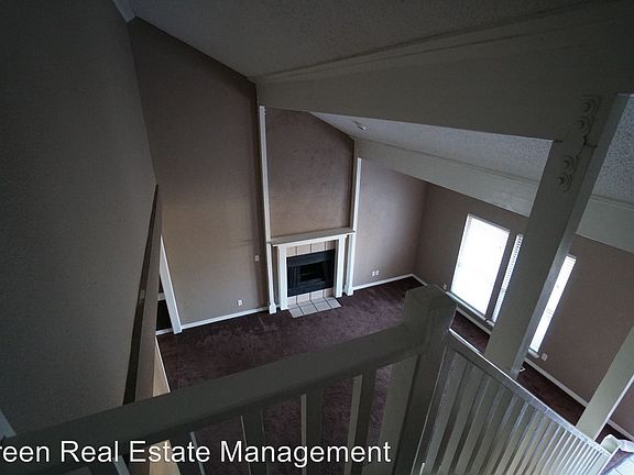 2nd image of 643 Earthside Dr #B