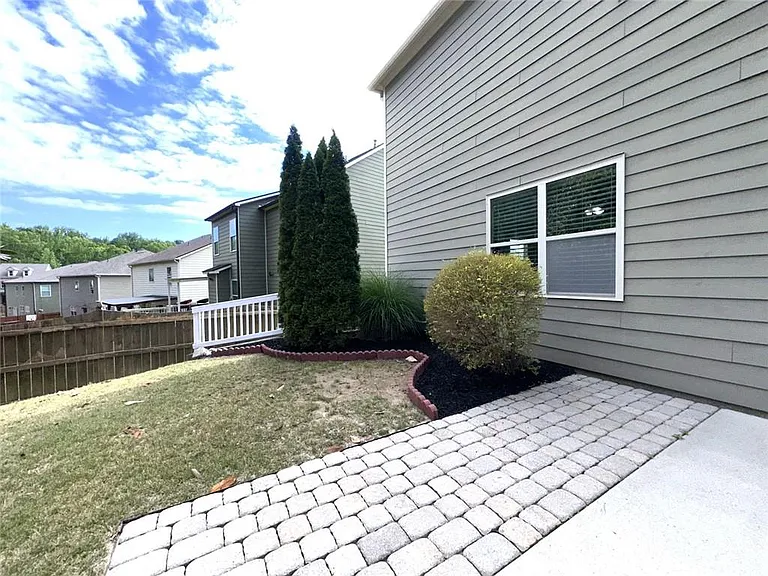 1365 Delo Ln — Photo 41