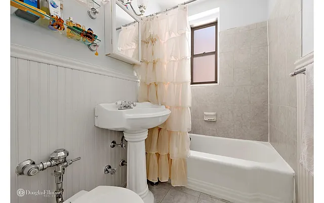 Sold by Douglas Elliman | media 16