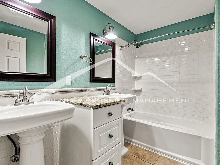 3160 E Yarrow Cir — Photo 17