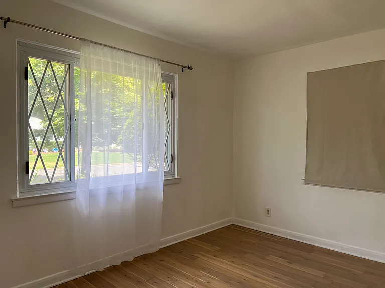 377 Hasbrouck Blvd — Photo 14