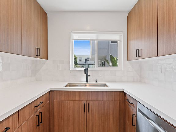 2nd image of 8220 Norton Ave APT 5