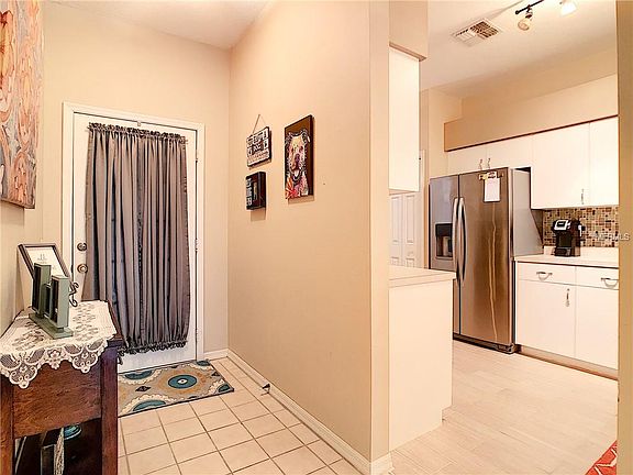2nd image of 30 Enclave Dr