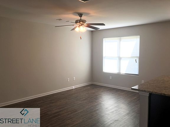 4th image of 2705 Marlin Dr