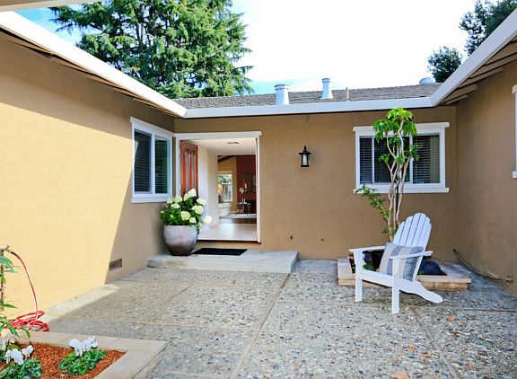 2nd image of 2224 Constitution Dr