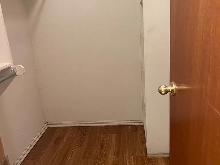3417 Shadow St — Photo 12
