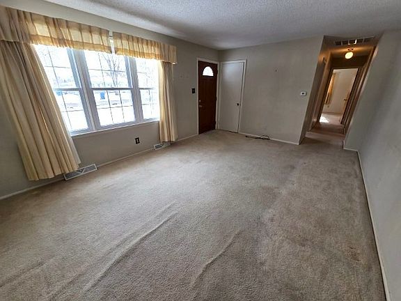 2nd image of 2908 Jamison Blvd