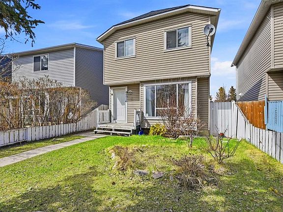 2nd image of 6016 S Martingrove Rd NE