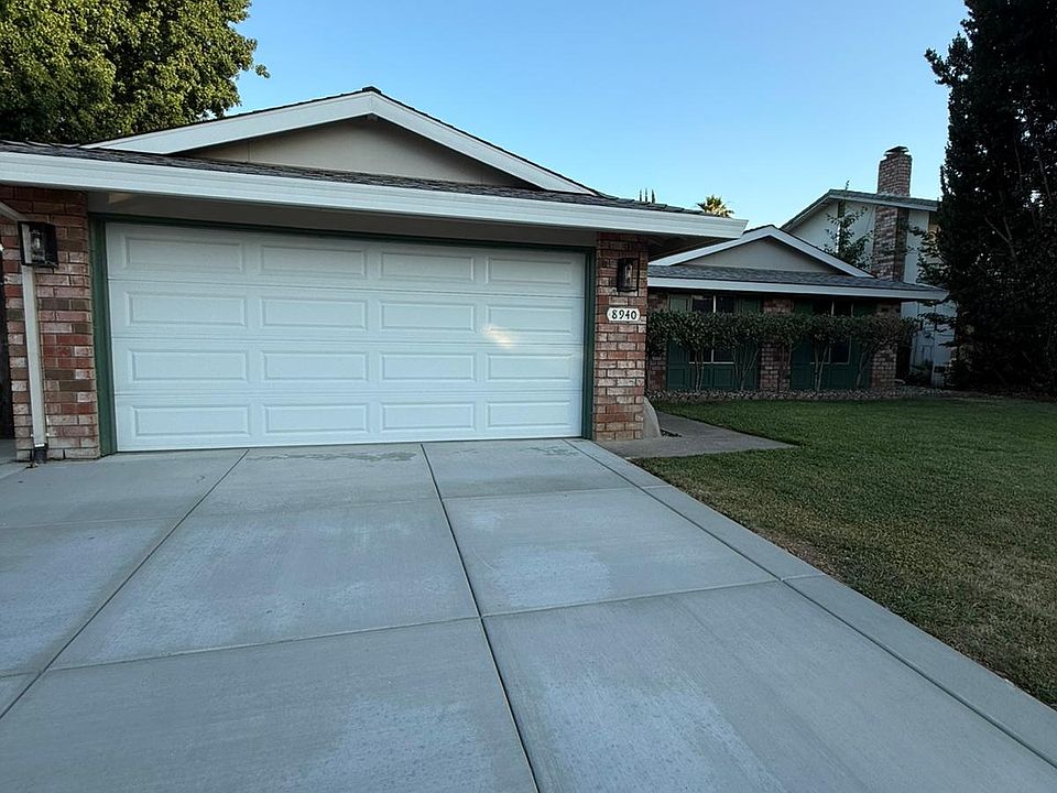 1st image of 8940 Twin Falls Dr