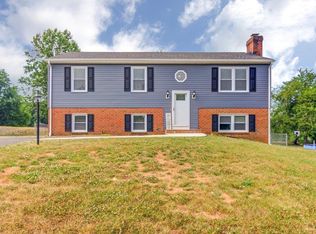 196 Cresthaven Ter, Evington, VA 24550