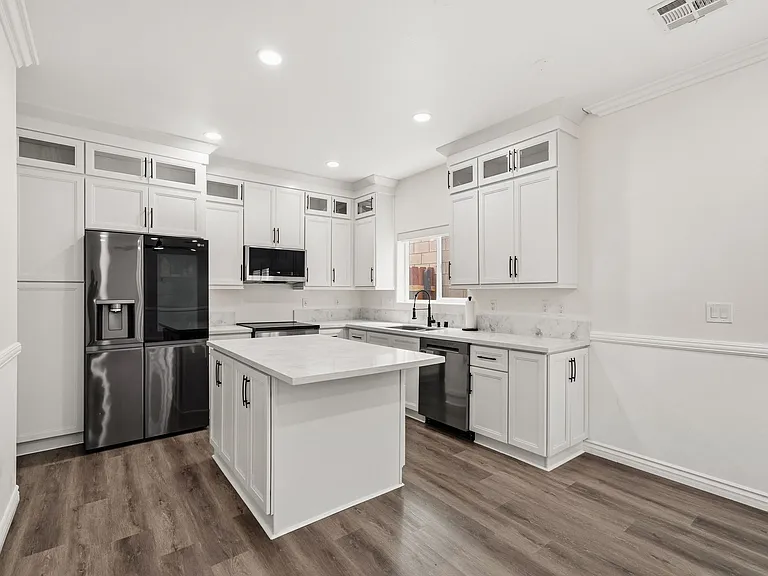 12615 Bridgewater Dr — Photo 10