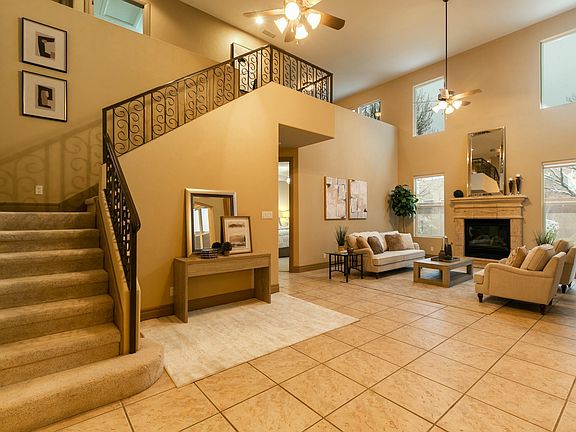 4th image of 12709 Desert Marigold Ln NE