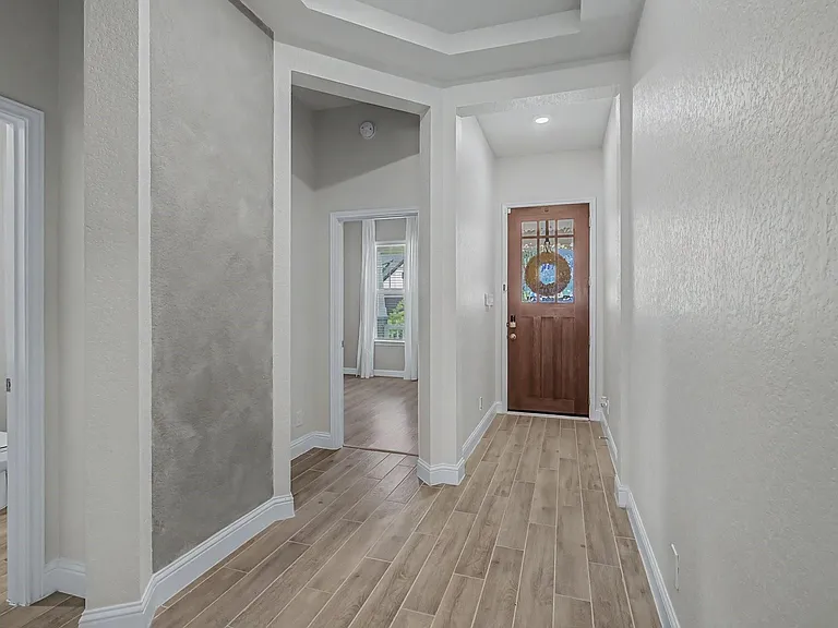 21339 Sierra Point Ln — Photo 5