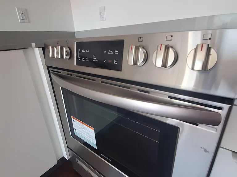 718 Clay St #503 — Photo 7