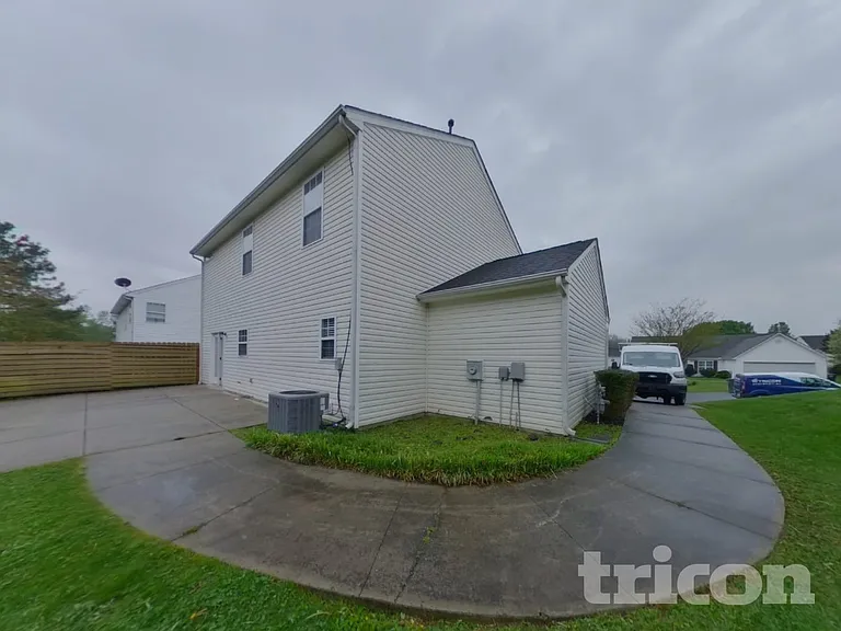 5862 Mahogany Pl SW — Photo 16