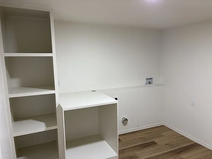 411 Showalter Dr — Photo 21