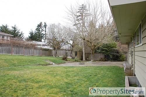 2nd image of 7302 Soundview Dr