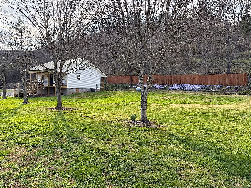 1st image of 68 Claude Honeycutt Dr