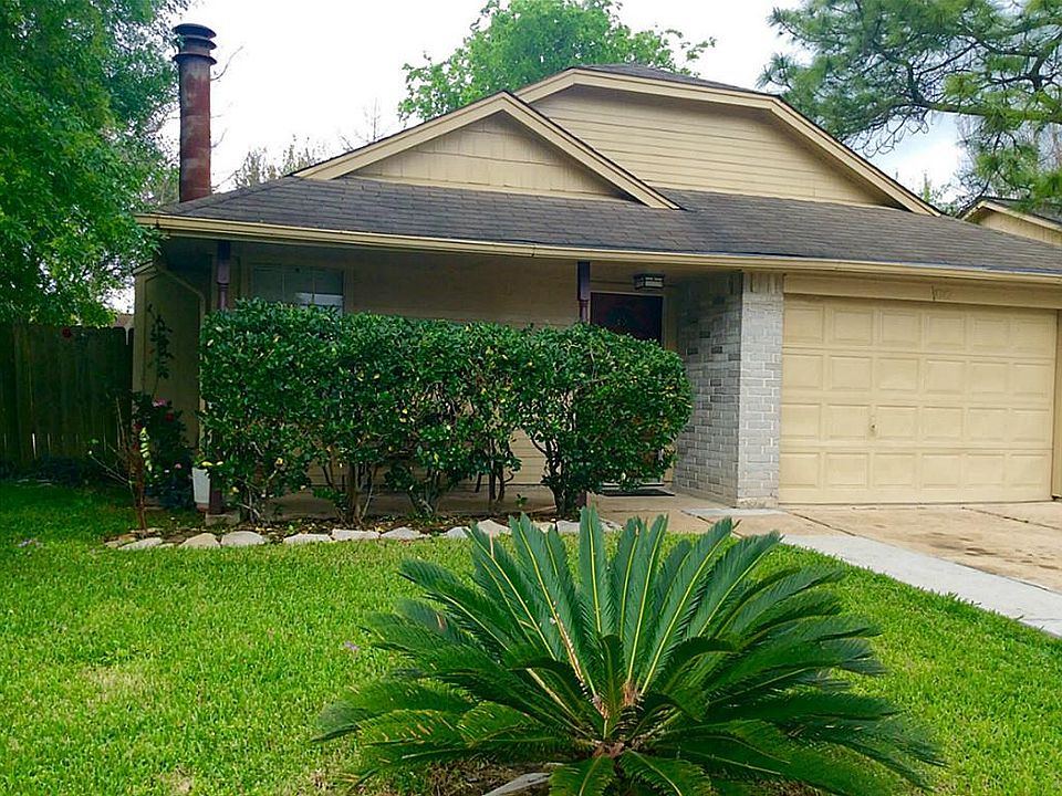 1st image of 10742 Parkland Woods Dr