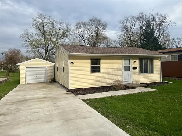 405 Hill St, Georgetown, IL 61846