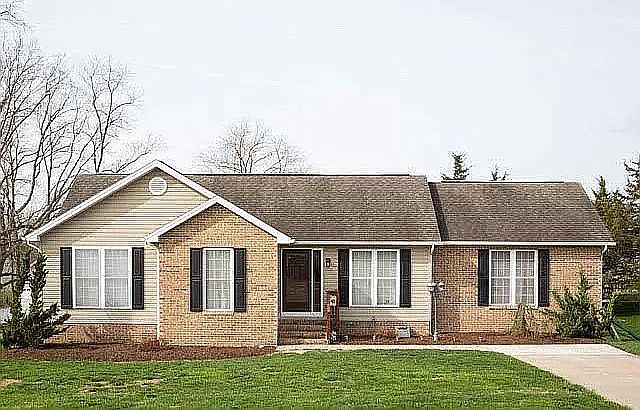 1st image of 1717 Evergreen Dr