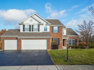 120 Mendolin Way, Powell, OH 43065